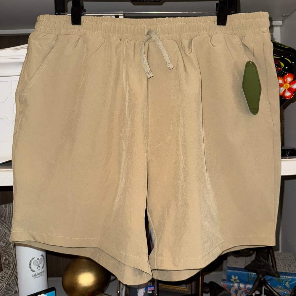 Cadets Men’s Khaki Shorts SZ XL NWT